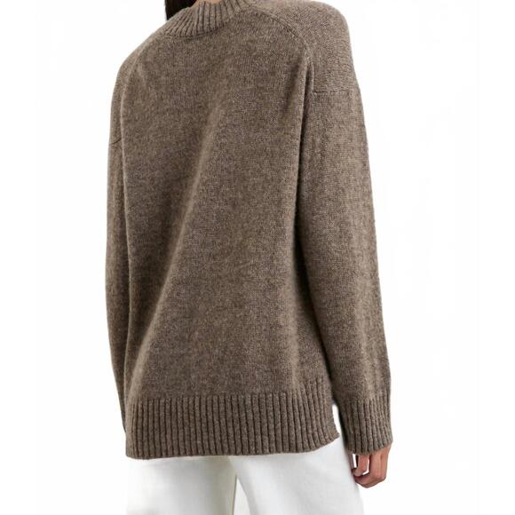 NEW RAILS women's gisella sweater in hazelnut - Picture 3 of 7